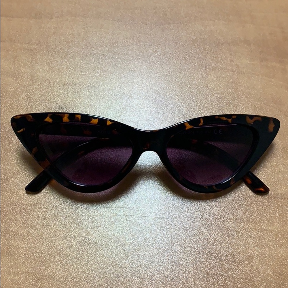 NWOT Zara tortoise shell cat eye sunglasses